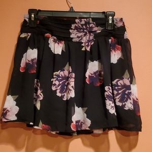 Junior's  skirt